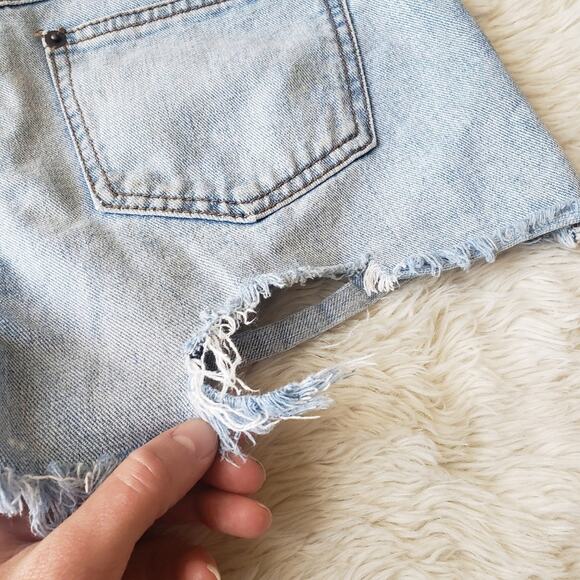 Free People shark bite Distressed Frayed Shorts 26 - Picture 3 of 6